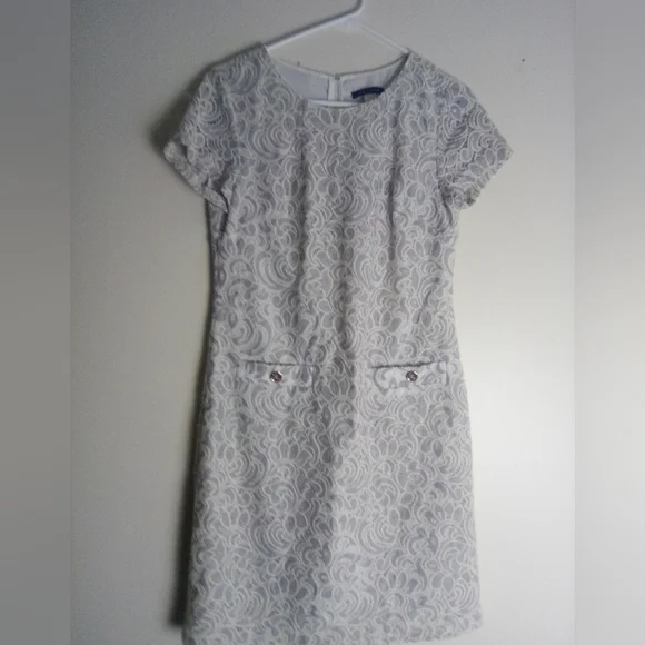 TOMMY HILFIGER  Elegant White Lace Dress SIZE 6 - Picture 4 of 7